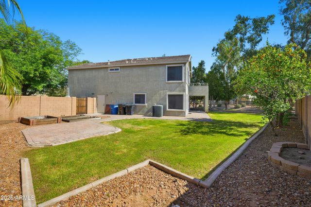 2497 E IVANHOE Court, Gilbert, AZ 85295