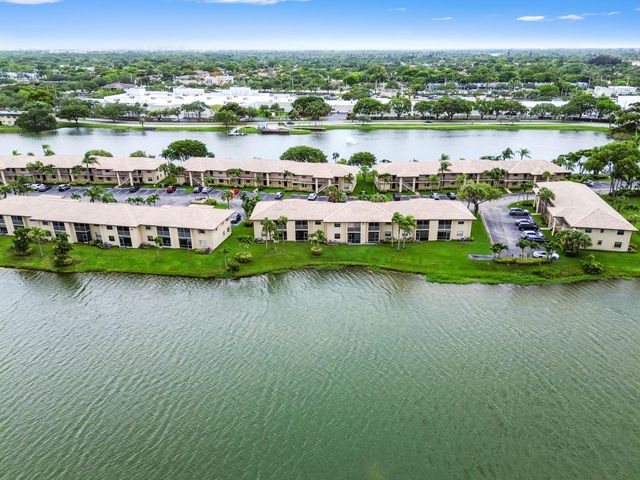 5530 Lakeside Drive 203, Margate, FL 33063