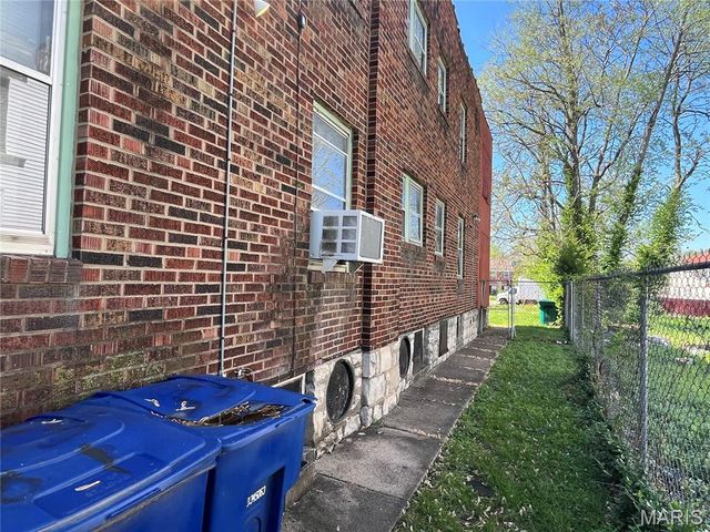 5501 Partridge Avenue, St Louis, MO 63120