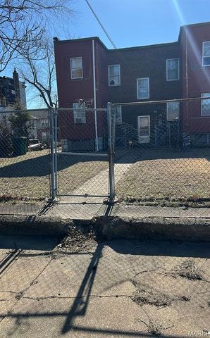 5501 Partridge Avenue, St Louis, MO 63120