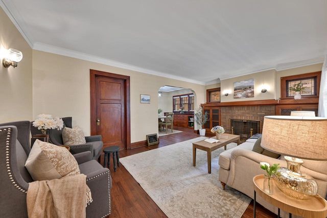 2866 N 52nd STREET #2868, Milwaukee, WI 53210