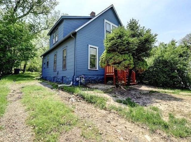1511 W Walnut Street, Independence, MO 64050