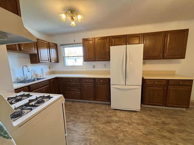 1305 Wright Street 1305 Wright Street, Bellefontaine, OH 43311