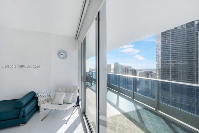 200 Biscayne Boulevard Way 4006, Miami, FL 33131