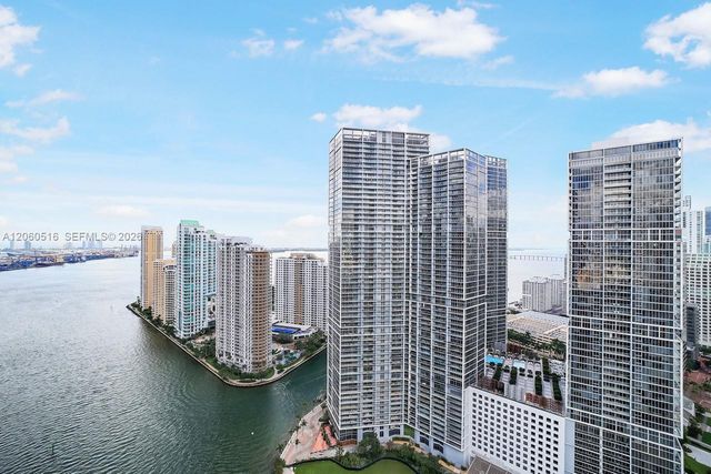 200 Biscayne Boulevard Way 4006, Miami, FL 33131