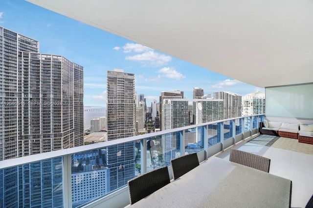 200 Biscayne Boulevard Way 4006, Miami, FL 33131