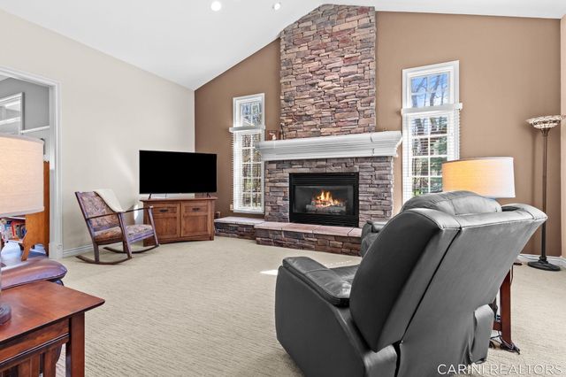 7887 Burrstone Court Se, Caledonia Twp, MI 49316