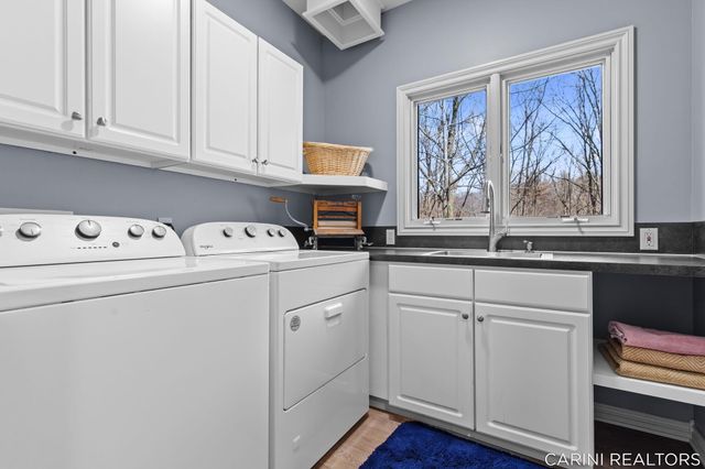 7887 Burrstone Court Se, Caledonia Twp, MI 49316