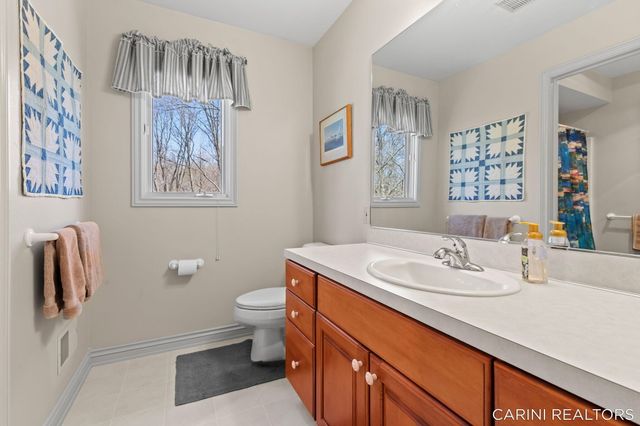 7887 Burrstone Court Se, Caledonia Twp, MI 49316