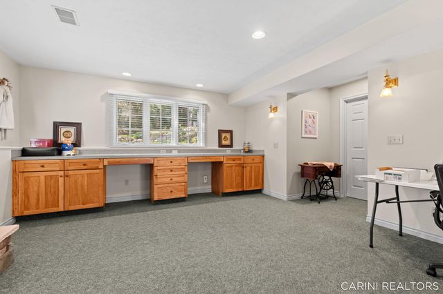 7887 Burrstone Court Se, Caledonia Twp, MI 49316