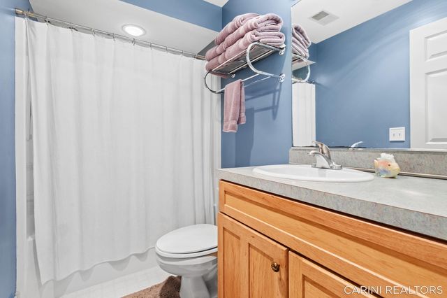 7887 Burrstone Court Se, Caledonia Twp, MI 49316