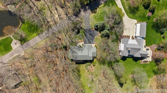 7887 Burrstone Court Se, Caledonia Twp, MI 49316