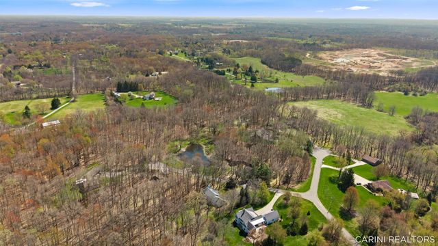 7887 Burrstone Court Se, Caledonia Twp, MI 49316