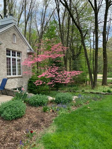 7887 Burrstone Court Se, Caledonia Twp, MI 49316