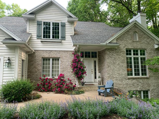 7887 Burrstone Court Se, Caledonia Twp, MI 49316