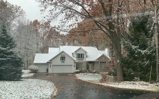 7887 Burrstone Court Se, Caledonia Twp, MI 49316