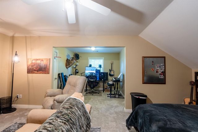 100 Mark Lane, Searcy, AR 72143
