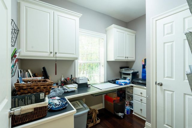 100 Mark Lane, Searcy, AR 72143