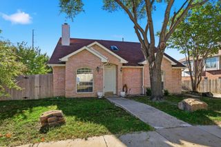 1400 Saint Gallen Lane, Lewisville, TX 75067