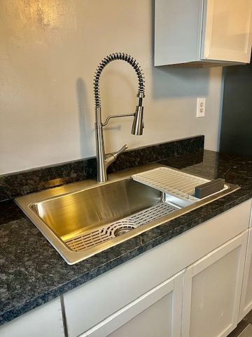 7 Craig Court, Mt Lebanon, PA 15228