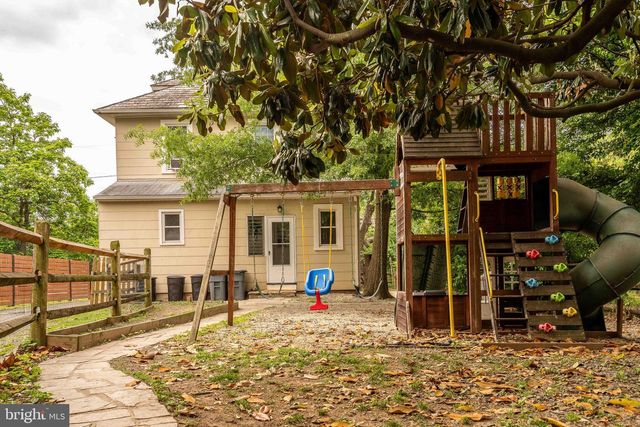 1823 MAYFIELD AVE, Halethorpe, MD 21227