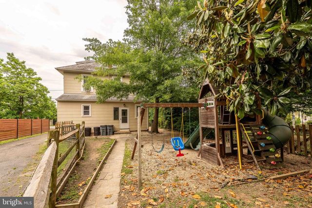 1823 MAYFIELD AVE, Halethorpe, MD 21227
