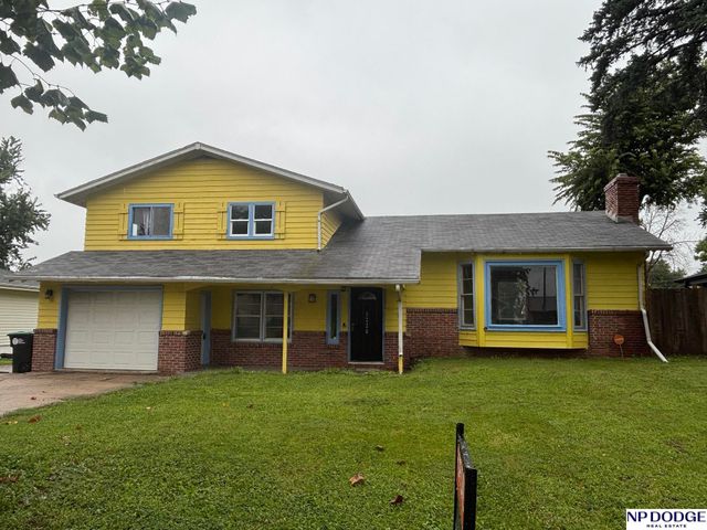 5220 Mary Street, Omaha, NE 68152