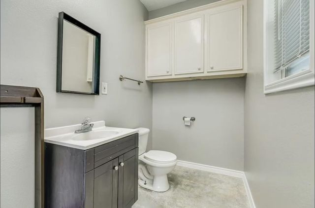 3814 Brewster Key, Galveston, TX 77554