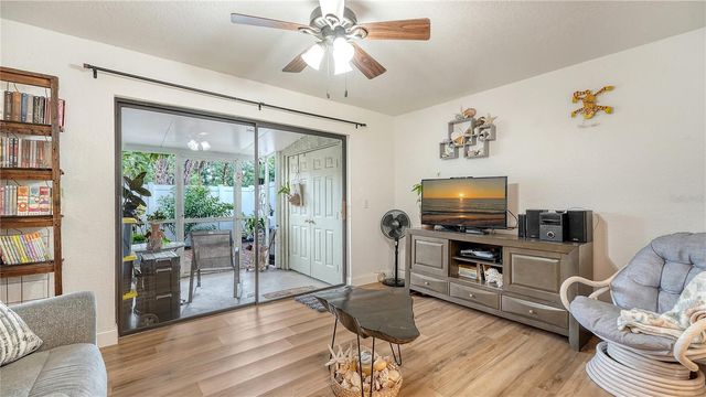 4906 25TH STREET W 107, Bradenton, FL 34207