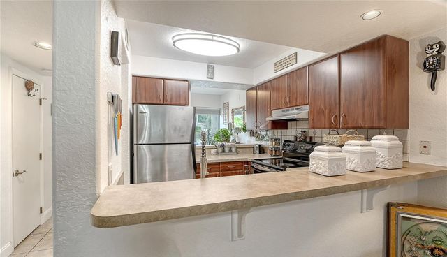 4906 25TH STREET W 107, Bradenton, FL 34207