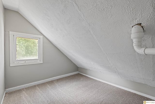 823 N H Street, Fremont, NE 68025