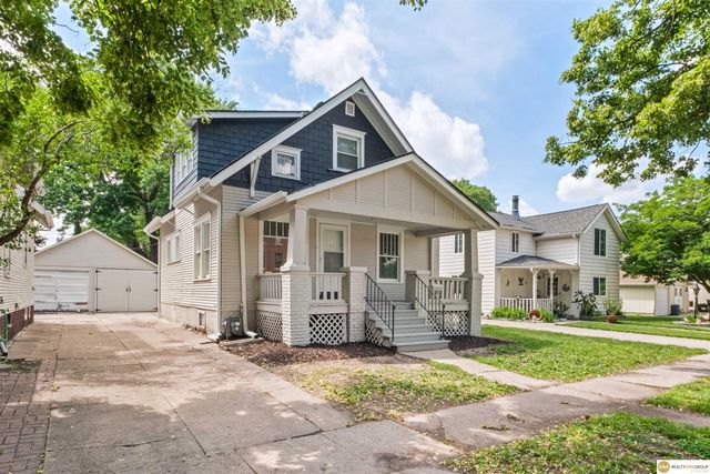 823 N H Street, Fremont, NE 68025