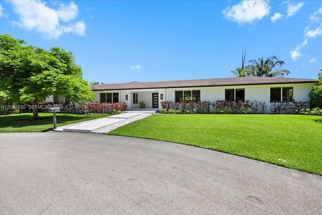 11600 SW 1st St, Plantation, FL 33325