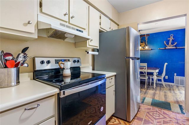 1364 BEACON DRIVE, Daytona Beach, FL 32117