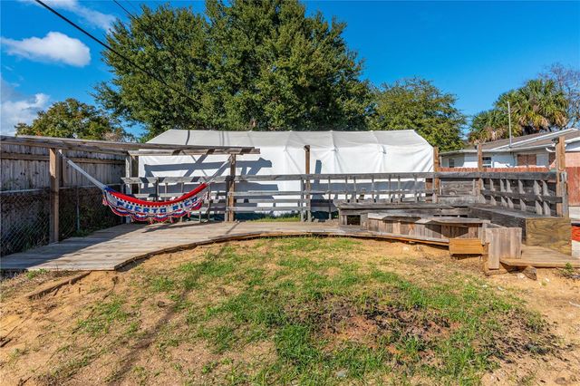 1364 BEACON DRIVE, Daytona Beach, FL 32117