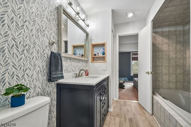 47 Sam Bonnell Dr, Union Twp., NJ 08809