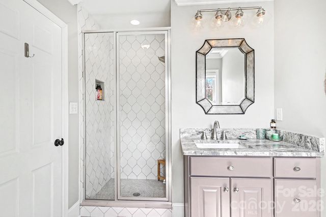 231 Post Oak Road, Charlotte, NC 28270