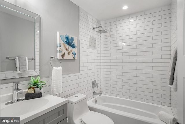 3627 NEW HAMPSHIRE AVE NW, Washington, DC 20010
