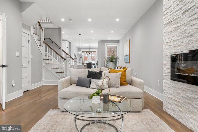 3627 NEW HAMPSHIRE AVE NW, Washington, DC 20010