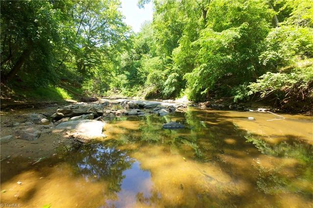 15 Roby Fulk Road, Pinnacle, NC 27043