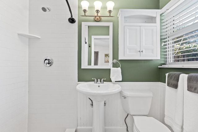 429 Inlet Road, North Palm Beach, FL 33408