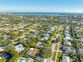 429 Inlet Road, North Palm Beach, FL 33408