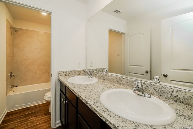 810 Shady Brook, New Braunfels, TX 78132