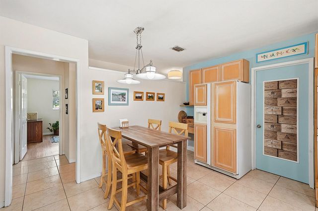 2417 NW 7th Avenue, Wilton Manors, FL 33311