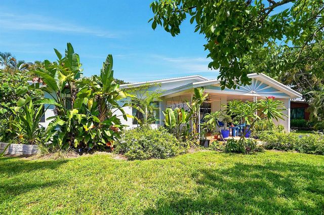 2417 NW 7th Avenue, Wilton Manors, FL 33311