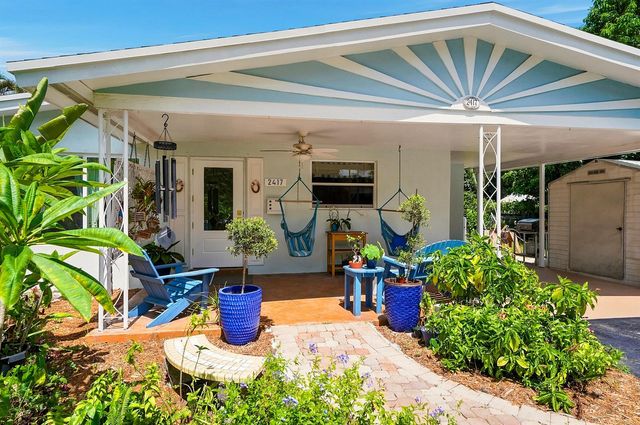 2417 NW 7th Avenue, Wilton Manors, FL 33311