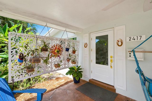 2417 NW 7th Avenue, Wilton Manors, FL 33311