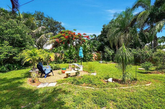 2417 NW 7th Avenue, Wilton Manors, FL 33311