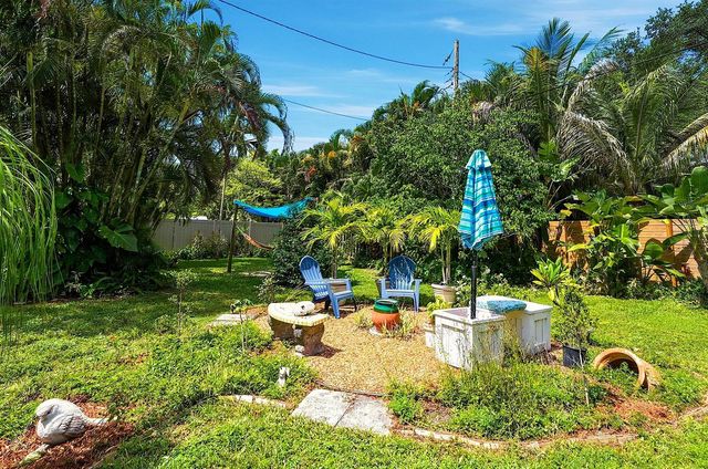 2417 NW 7th Avenue, Wilton Manors, FL 33311