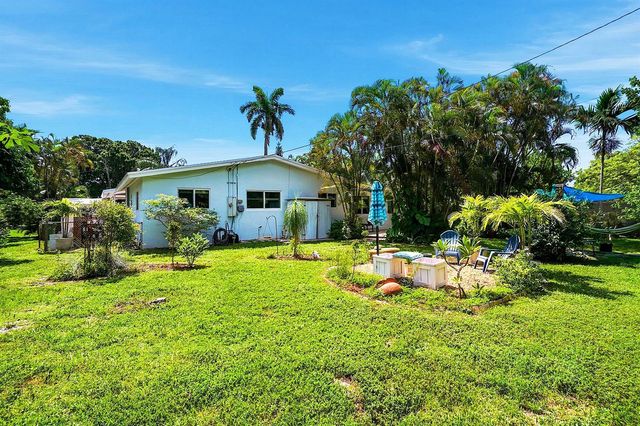 2417 NW 7th Avenue, Wilton Manors, FL 33311